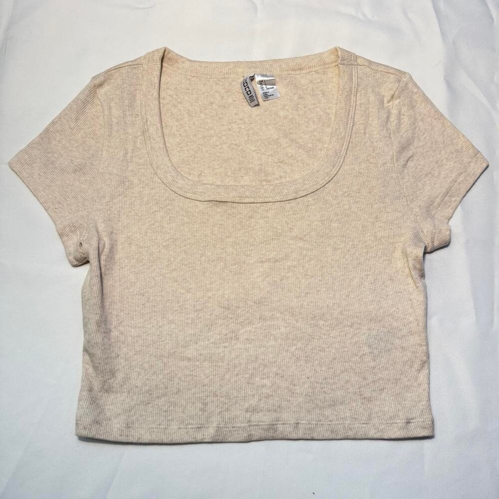 Divided H&M cream ribbed crop top